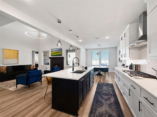 Building Photo - 1308 Redbrick Ln