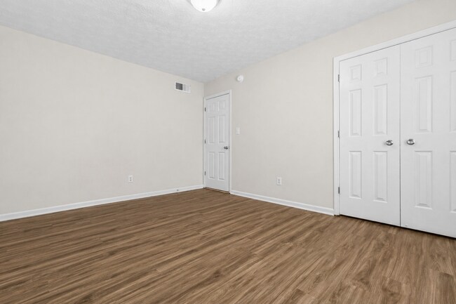 Building Photo - 3330 Tisdale Dr