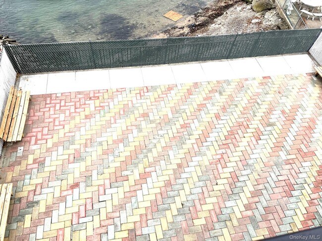 Building Photo - 520 Ellsworth Ave