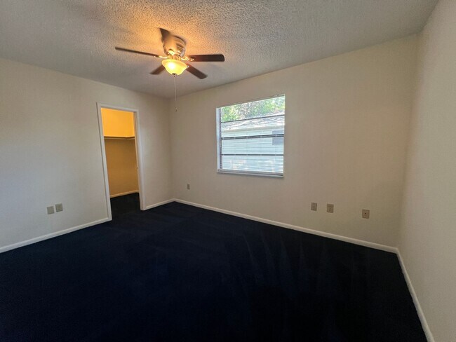 Building Photo - 3583 Raintree Cir