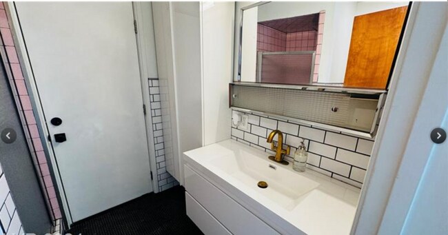 Building Photo - 2905 Mason Ave