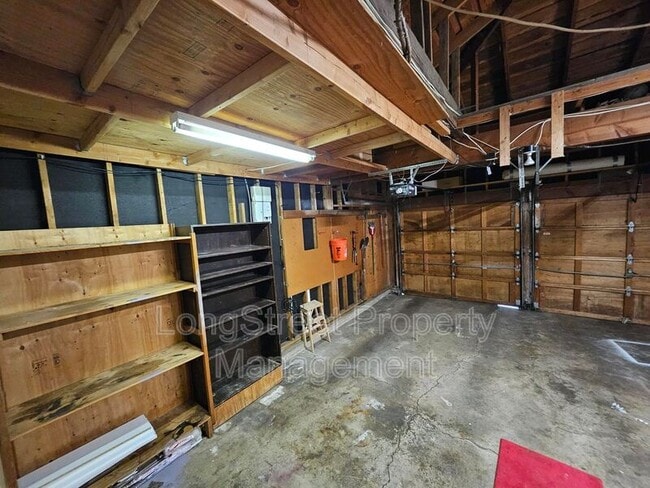 Building Photo - 5510 NW Innisbrook Pl