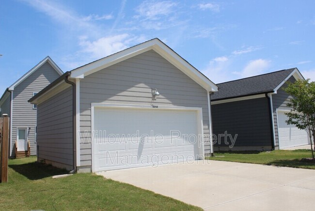 Building Photo - 6252 Taylor Rd