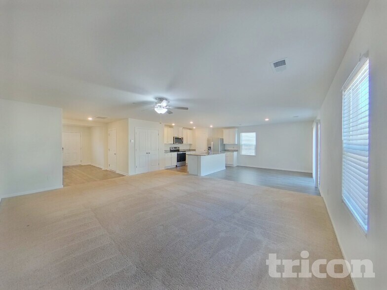 Building Photo - 6015 Mason Tucker Dr