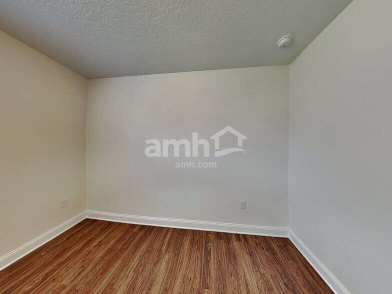 Building Photo - 131 Fornells Way