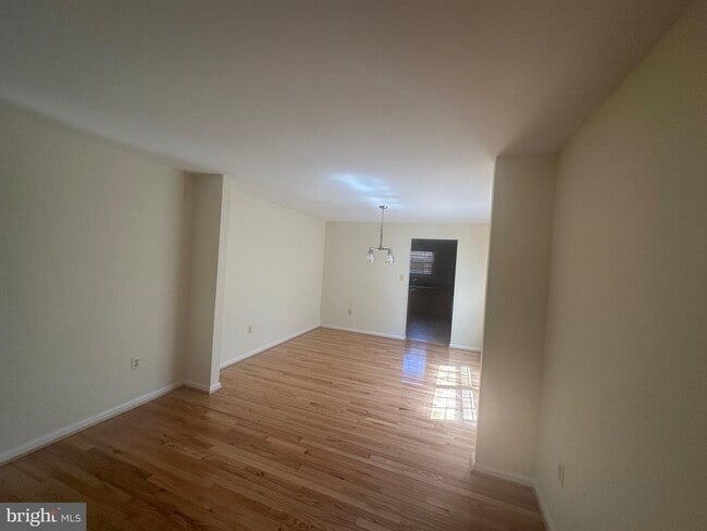 Building Photo - 3877 Shiner Ct