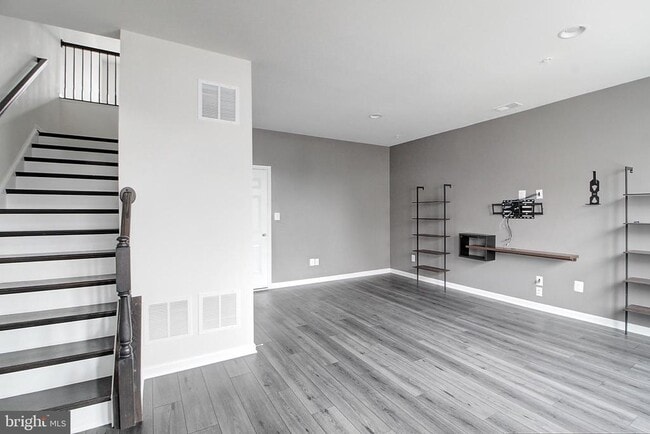 Building Photo - 3022 Osprey Way