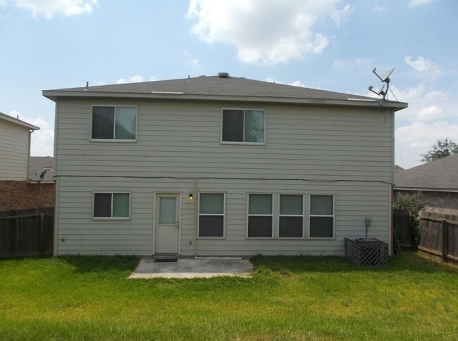 Building Photo - 246 Blue Juniper