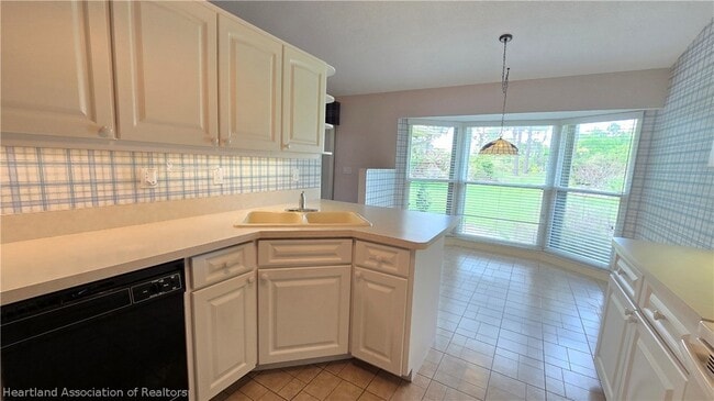 Building Photo - 4402 Duffer Loop