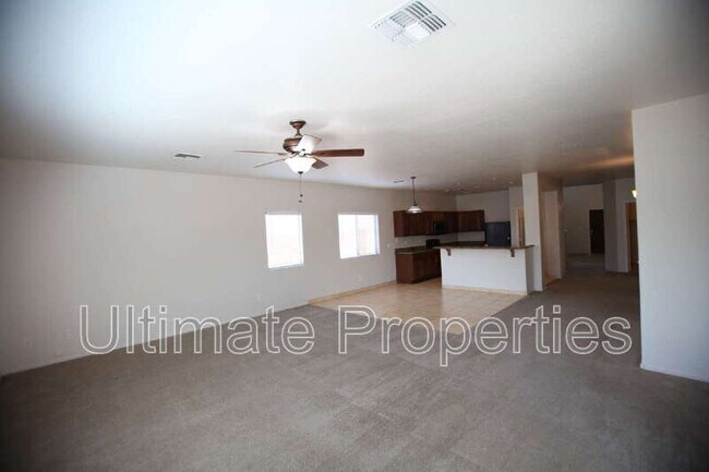 Building Photo - 2215 N 92nd Glen