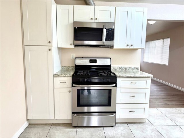 Building Photo - 16936 Baseline Ave