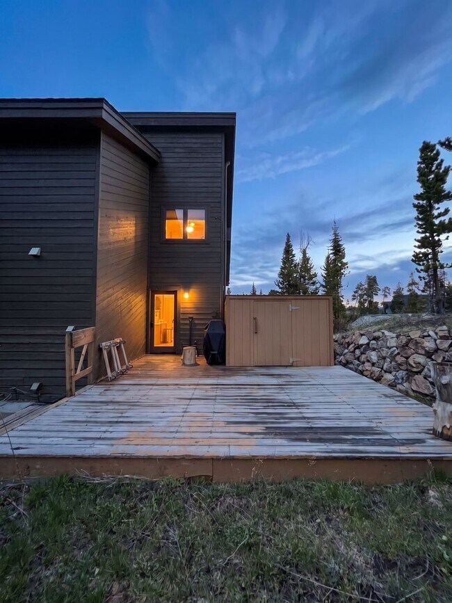 Building Photo - 416 Fuller Placer Rd