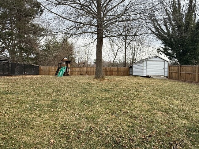 Building Photo - One Level 3 Bedroom 2 Bath Home in Hollins Area