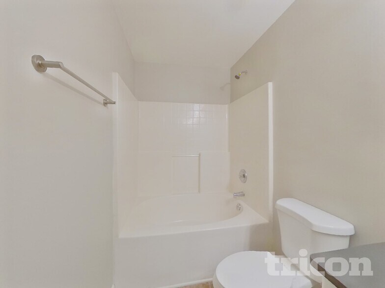 Building Photo - 3337 Braden Dr