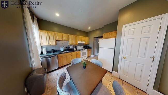 Building Photo - Large House in Allston. Laundry on a Site,...