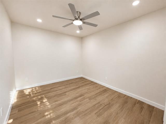 Building Photo - 300 Lamesa Ct
