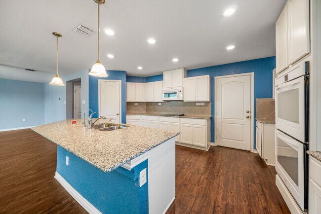 Building Photo - 8022 Blackhawk Pass