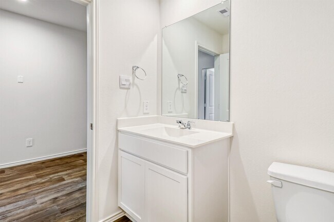 Building Photo - 30846 Brightwell Bnd