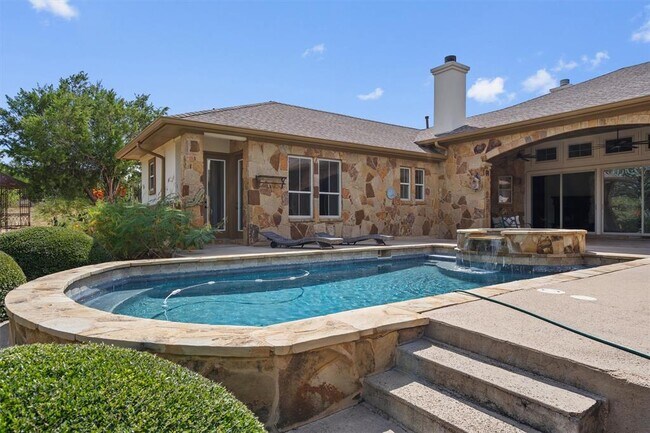 Primary Photo - 15086 Barrie Dr
