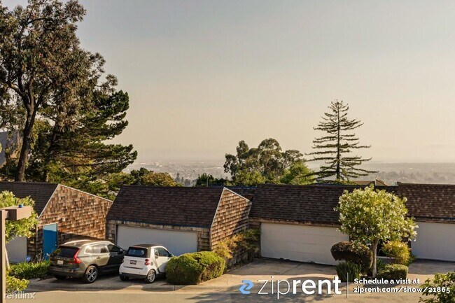 Building Photo - 2 br, 2 bath Townhome - 57 Sereno Cir, Oak...
