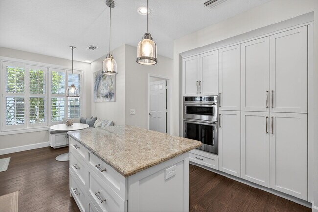 Building Photo - 3069 Mainsail Cir