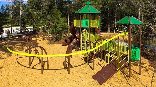 Building Photo - 21015 Longeni Dr
