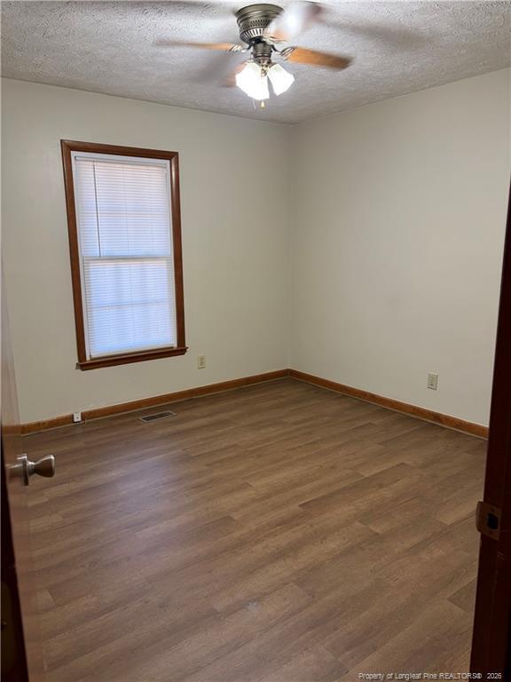 Building Photo - 7098 Calamar Dr