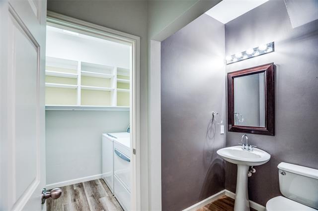 Building Photo - 8600 Brunswick Dr