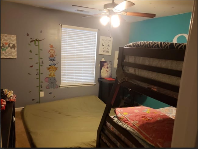 Building Photo - Spacious 4-Bedroom, 3-Bath Home with Moder...