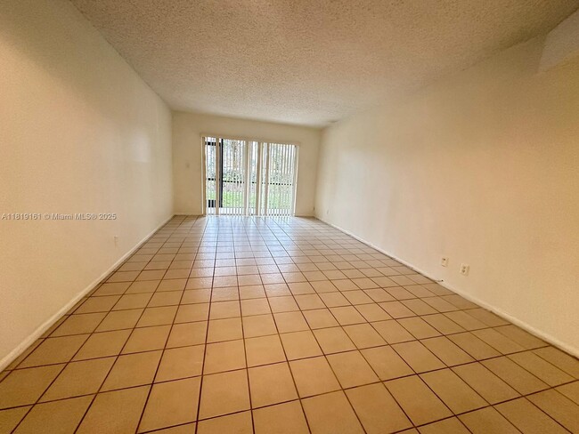 Building Photo - 8000 Fairview Dr