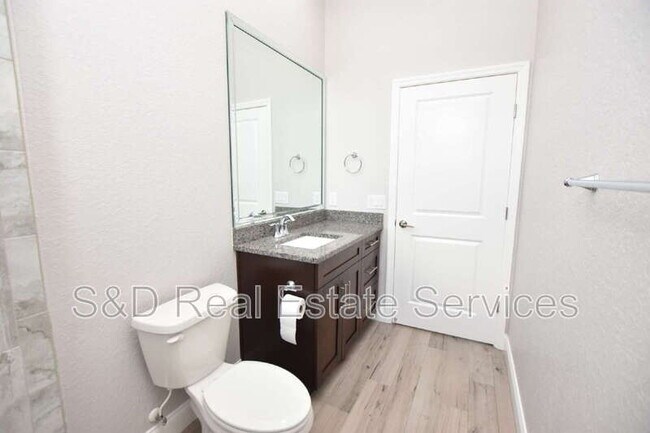 Building Photo - 3544 Lakeside Heritage Dr