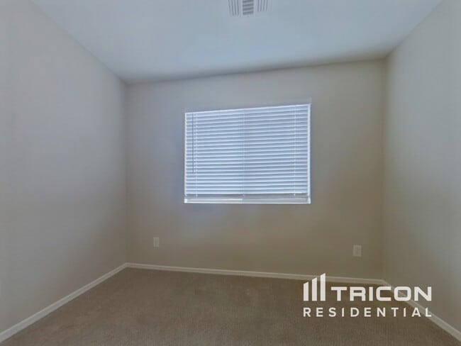 Building Photo - 23885 Chambers St