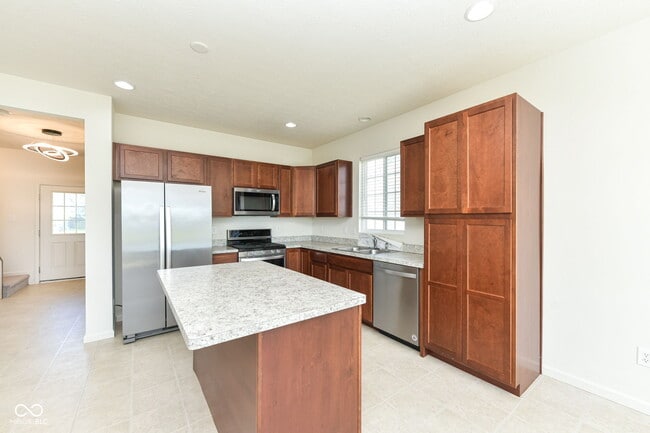 Building Photo - 6645 Timberline Trail