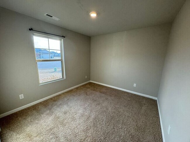 Building Photo - Make This Your HOME with a FENCED YARD