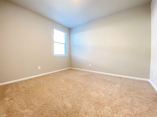 Building Photo - 4 br, 3 bath House - 618 Golden Grove Pkwy