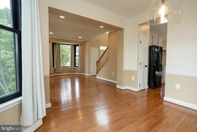 Building Photo - 1411 Campbell Ct NE