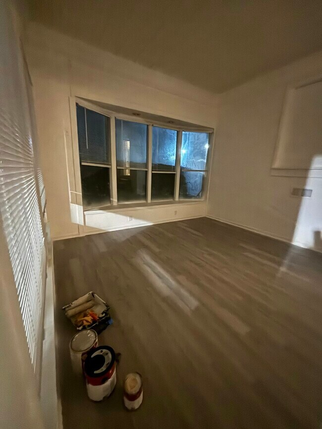 Building Photo - 115 Pierson Cir