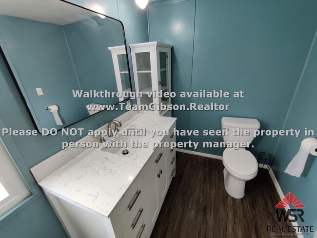 Building Photo - 3 Bedroom Home in Lake Elsinore