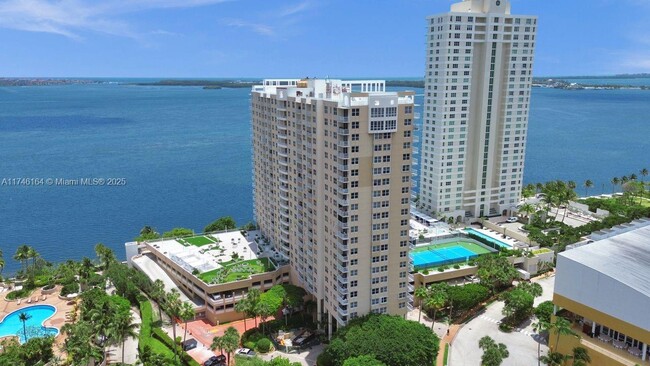 Building Photo - 770 Claughton Island Dr