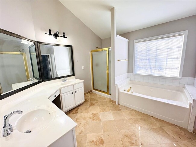 Building Photo - 152 Parkstone Way