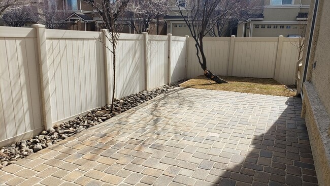 Building Photo - NEW - MOVE IN SPECIAL - 1/2 OFF THE 1ST MO...