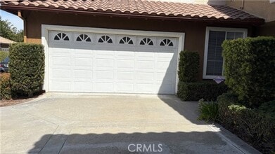 Building Photo - 10 Mira Mesa
