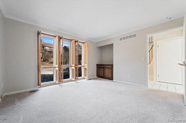 Building Photo - 1863 Wingate Rd