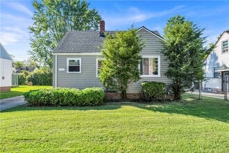 Building Photo - 17106 Holly Hill Dr