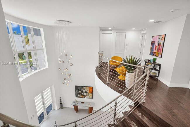Building Photo - 7509 NW 99th Ave