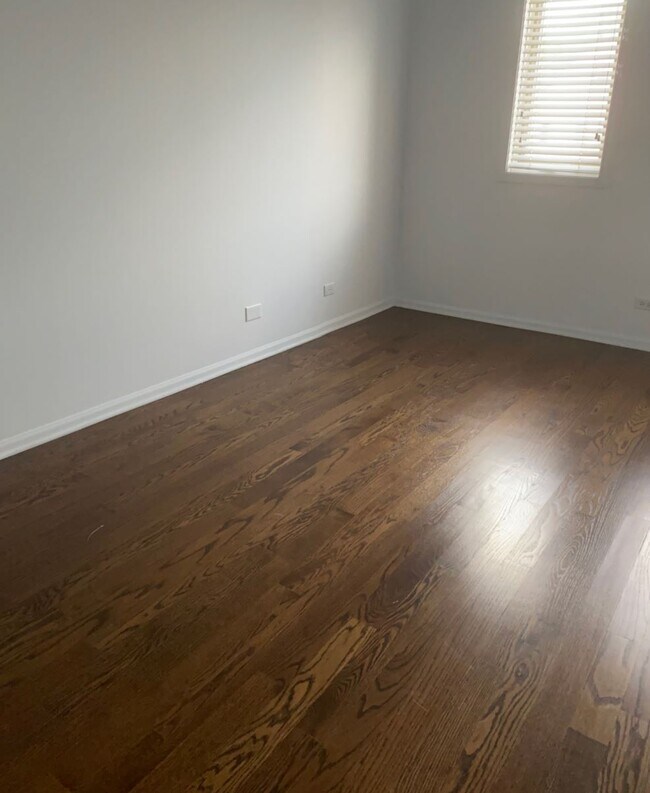 3rd Bedroom - 5326 S Ingleside Ave