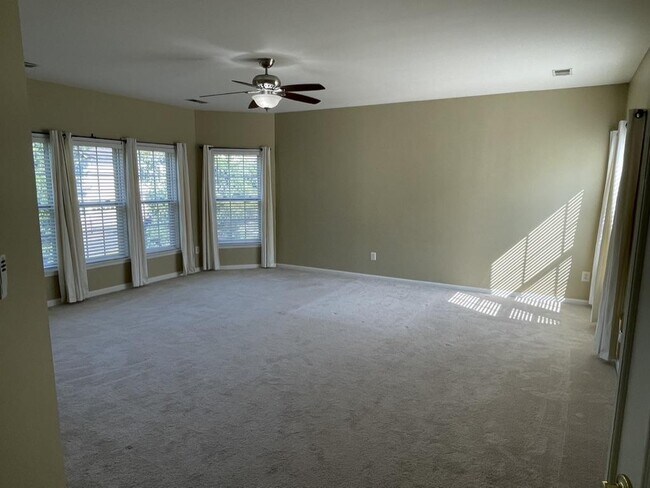 Building Photo - 21825 Wingfoot Ct