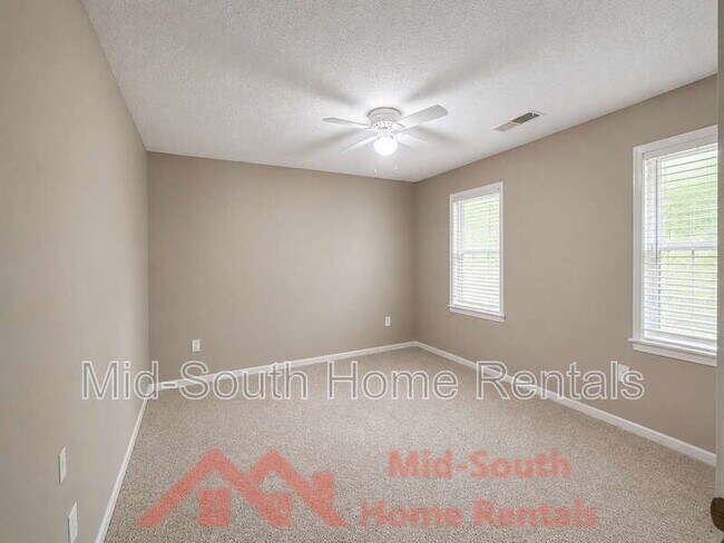 Building Photo - 6934 Wynterhall Dr