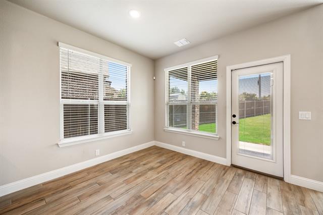 Building Photo - 176 Summit Ct