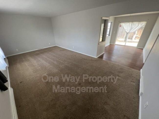 Building Photo - 1236 Wilshire Ave